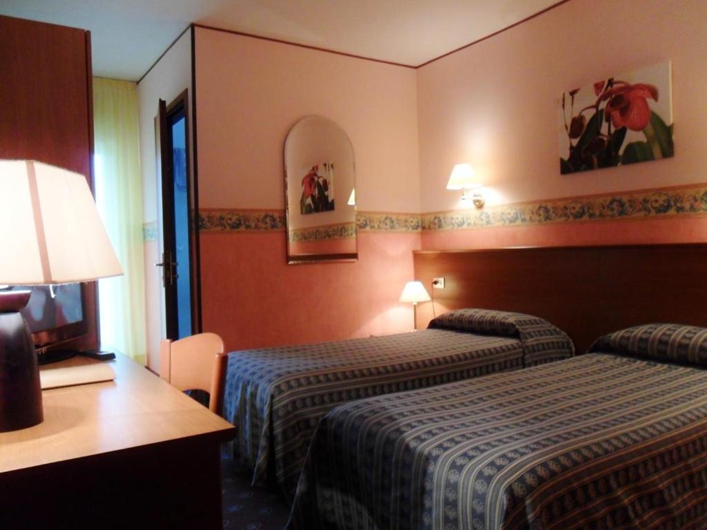 Hotel Natisone San Pietro al Natisone Ruang foto
